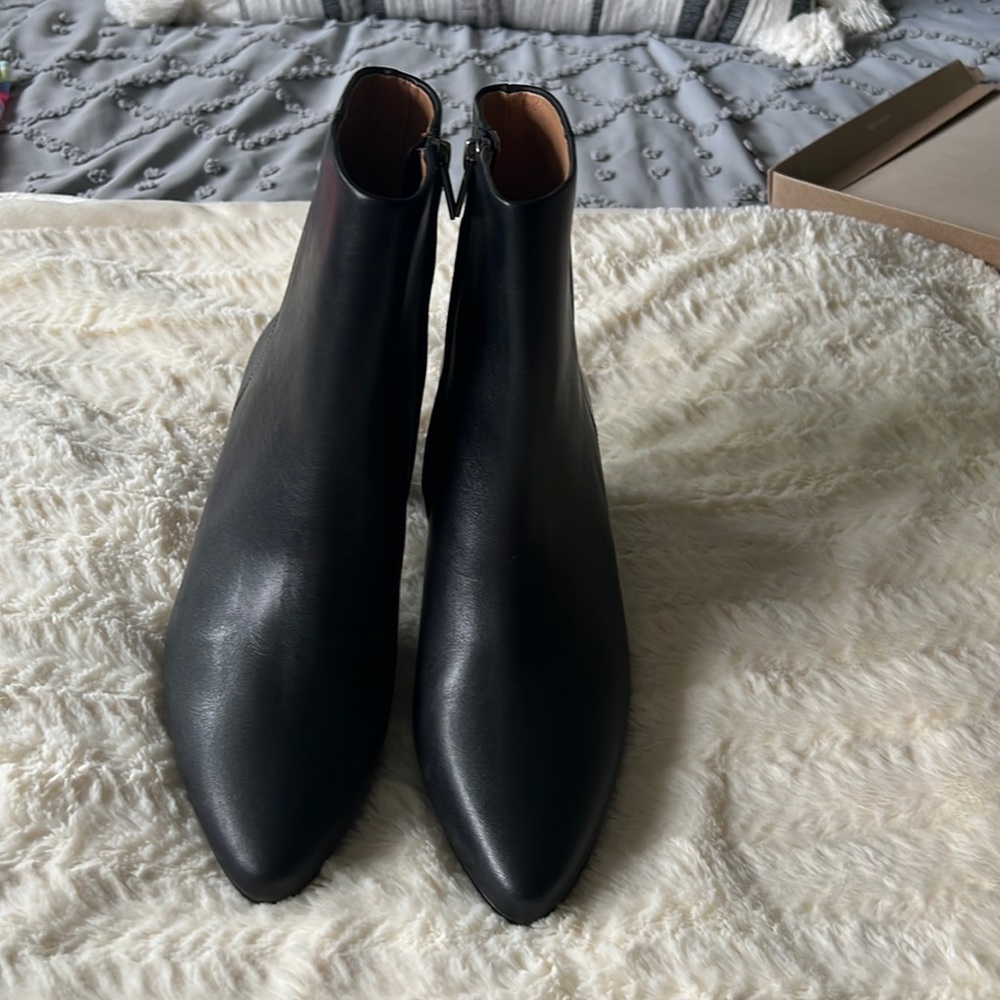 Madewell Nelly Booties
